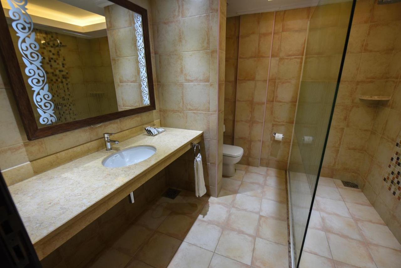 Casa Solada Hotel Kampala Kültér fotó