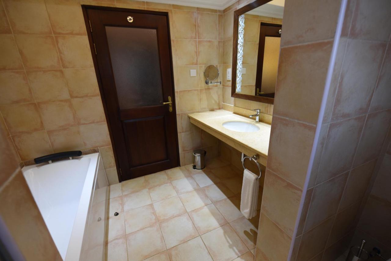 Casa Solada Hotel Kampala Kültér fotó